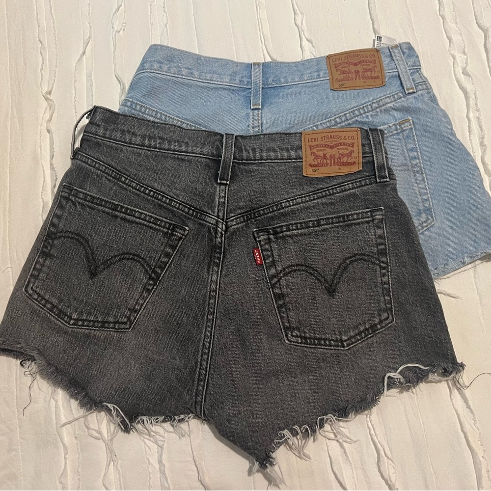 Levi’s 501 Jean Shorts 2 Pair sz W27